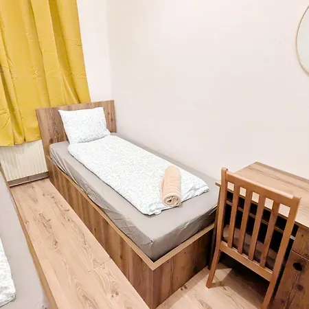 Spacious Rooms - 15 Min From Airport & City Center, 5 Min From Vienna Main-Bus Station Ez 1-9 Exteriér fotografie