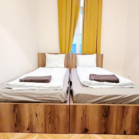 Spacious Rooms - 15 Min From Airport & City Center, 5 Min From Vienna Main-Bus Station Ez 1-9 Exteriér fotografie