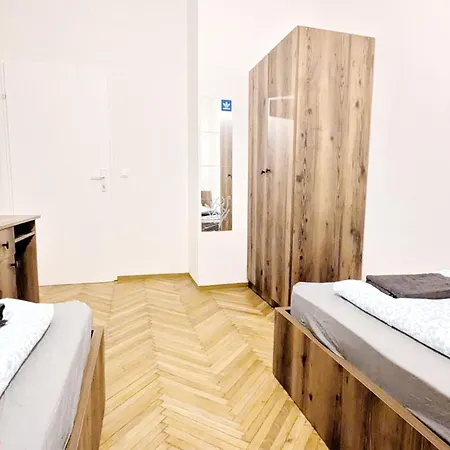 Spacious Rooms - 15 Min From Airport & City Center, 5 Min From Vienna Main-Bus Station Ez 1-9 Exteriér fotografie