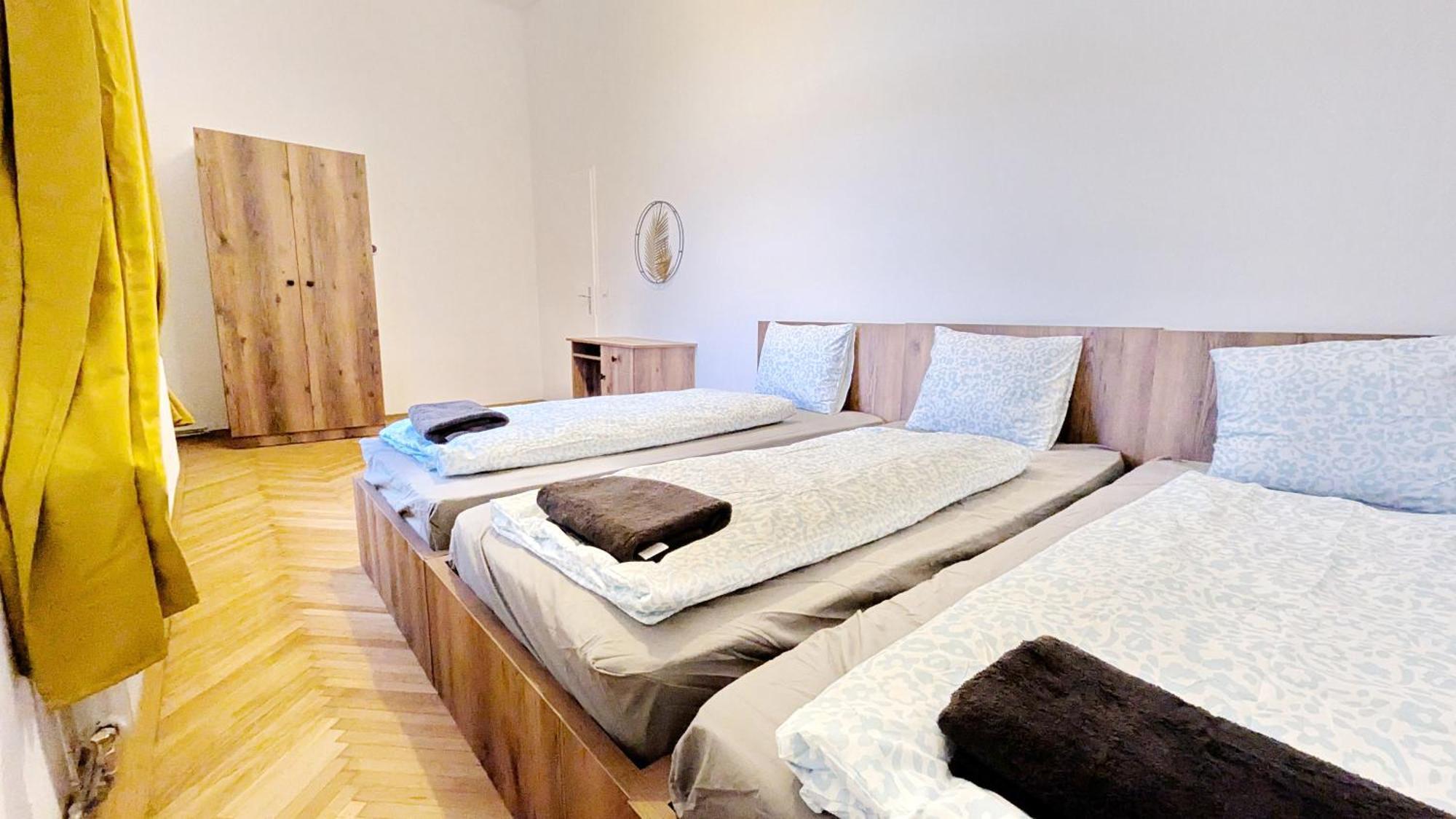 Spacious - 15 Min From Airport & Center, 5 Min From Main-bus Station Ez 1-9 * Vienna